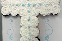 Cupcake Cake Rosette Cross